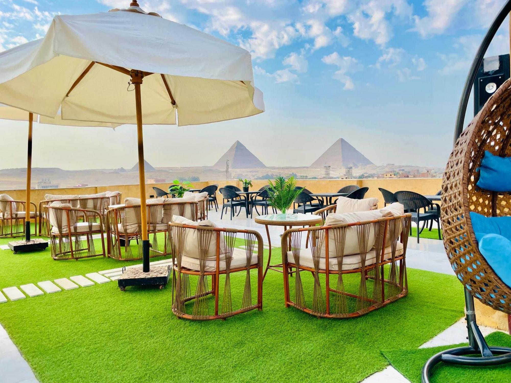 Palm Pyramids View Hotel Kafrat al Jabal Luaran gambar